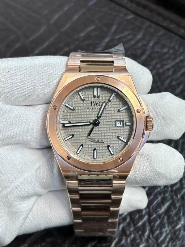 IWC 40mm 082247